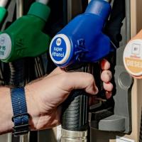 E85